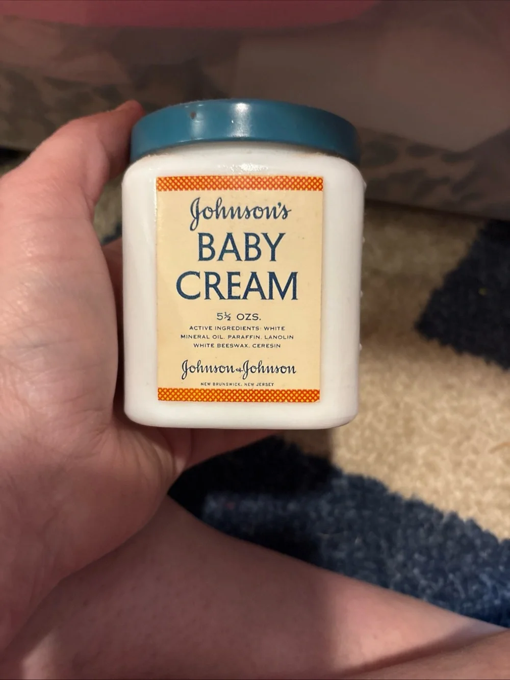 Johnson's Baby Cream – White Jar with Blue Lid